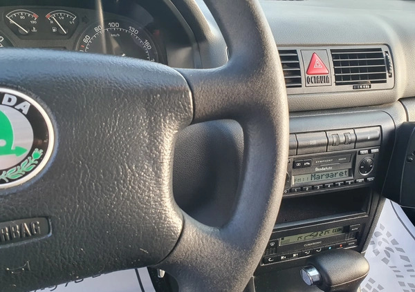 Skoda Octavia cena 9900 przebieg: 260000, rok produkcji 2002 z Bukowno małe 254